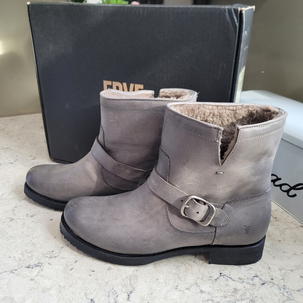 Frye Veronica boots